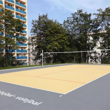 Eislerova Kolej Jarov Hostel Prague Luaran gambar